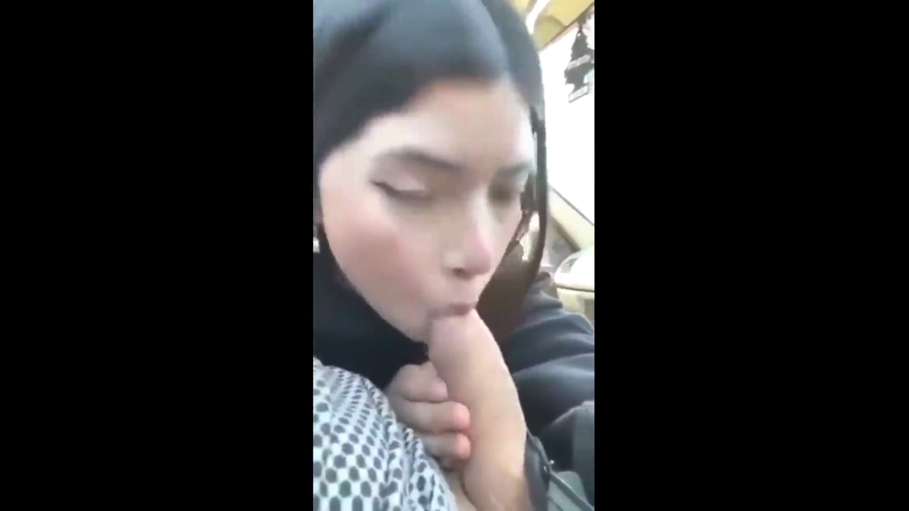 College teen blonde slut gives blowjob deepthroat facial oral sex 02