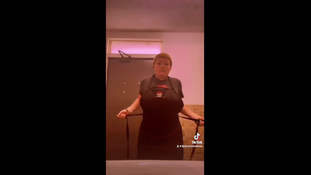 The Alt Goth TikTok Creator That Went Viral While Filming At Work 01
