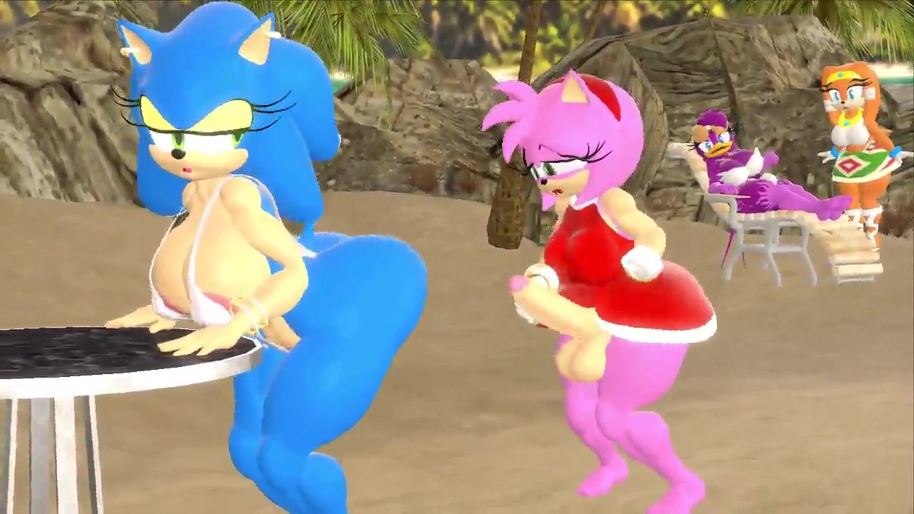 Futa Amy jerking off to female sonic big ass 01